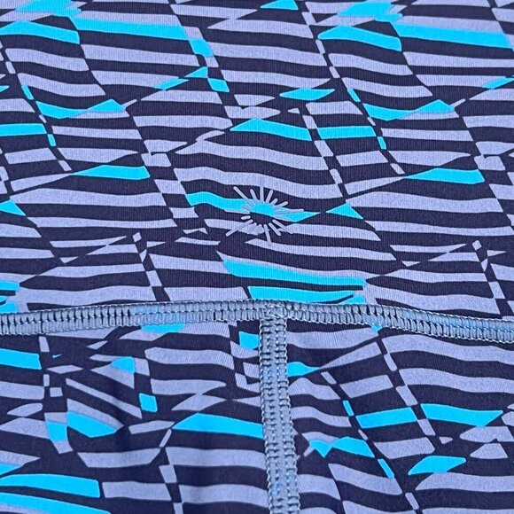 Offline by Aerie Goals Bike Shorts High Rise Blue Size M - Picture 4 of 5